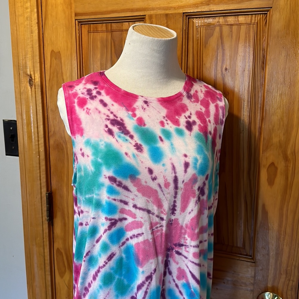 Tye dye tank top - Picture 7 of 8